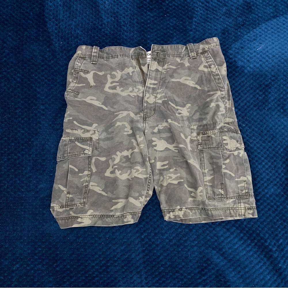 Levi’s Camouflage Cargo Shorts